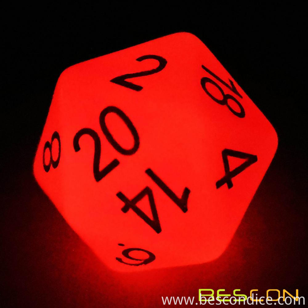 Jumbo Glowing D20 38mm 3 Jumbo Glowing D20 38mm 3